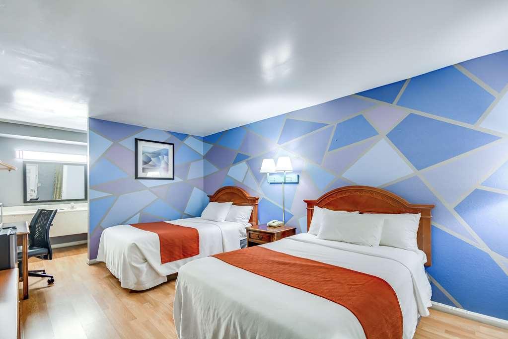 Knights Inn Berea Quarto foto