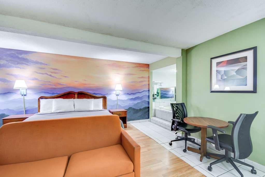 Knights Inn Berea Quarto foto